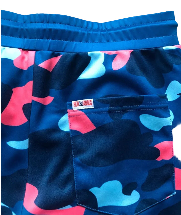 RICH&FAMOUS 6AM IN BEVERLY HILLS SHORTS